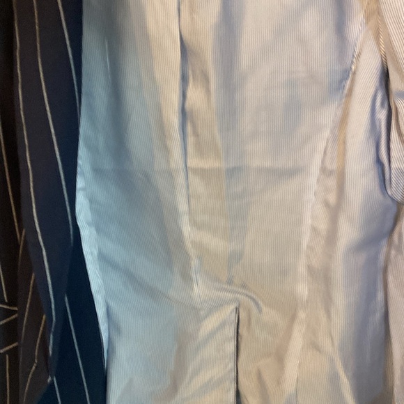 Classic Blue & White Double Breast Pinstriped Blazer - Medium - Picture 7 of 9